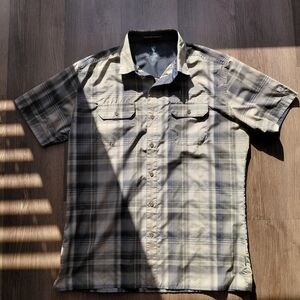 KÜHL Plaid Short-sleeve button-up